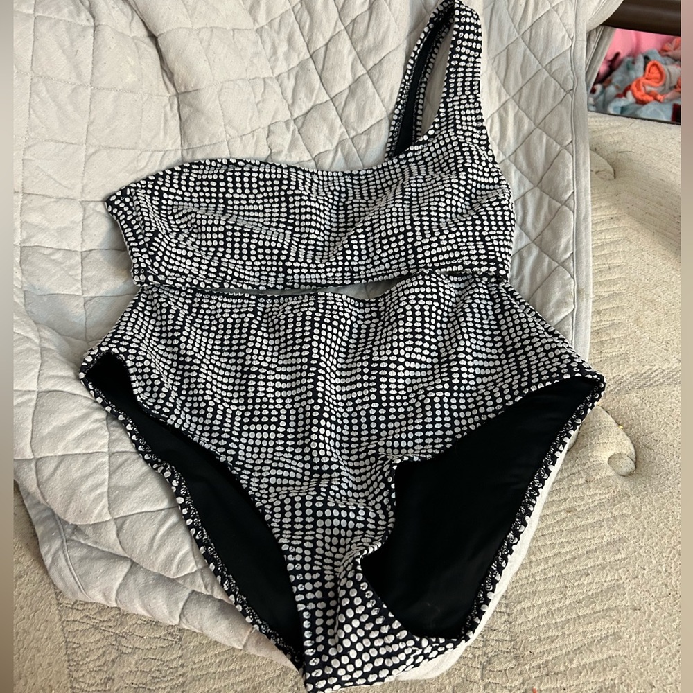 NWOT Aerie one shoulder bikini